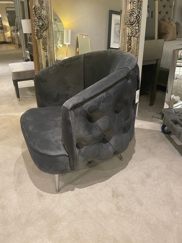 Vanessa buttoned designer armchair reduced view Instore to purchase For Cheap