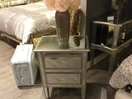 Luxury Vintage Venezia Antique Silver R9 Venetian Bedside Cabinet 2 Drawers WAREHOUSE CLEARANCE Sale