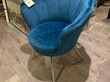 Shell chair in FAB TEAL velvet LAST ONE available for 2020 . In stock For Cheap